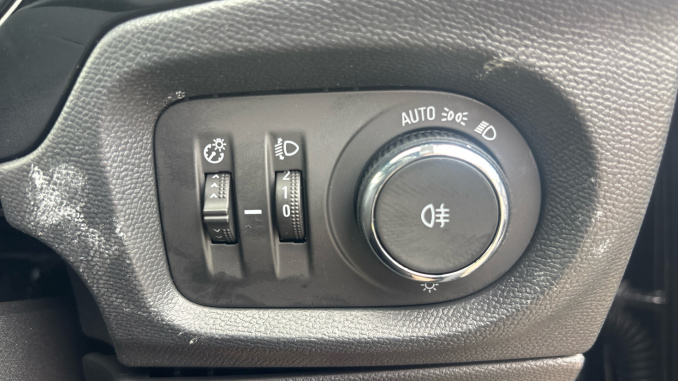 Vauxhall Corsa 1.2 Turbo Ultimate 5dr Auto Petrol Hatchback - Image 39